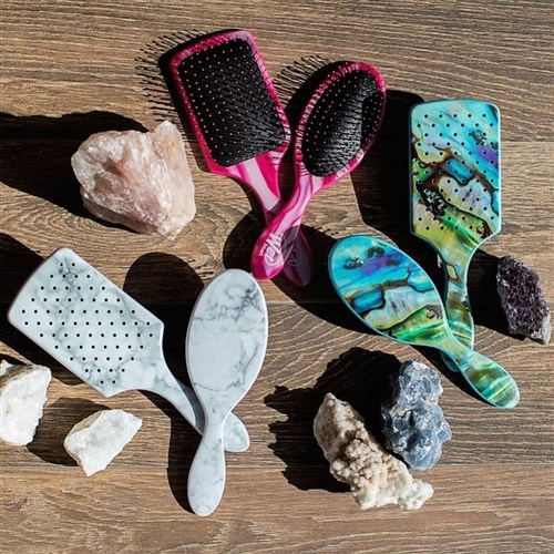 WetBrush Gemstone Detangling Hair Brush Abalone - Image 5